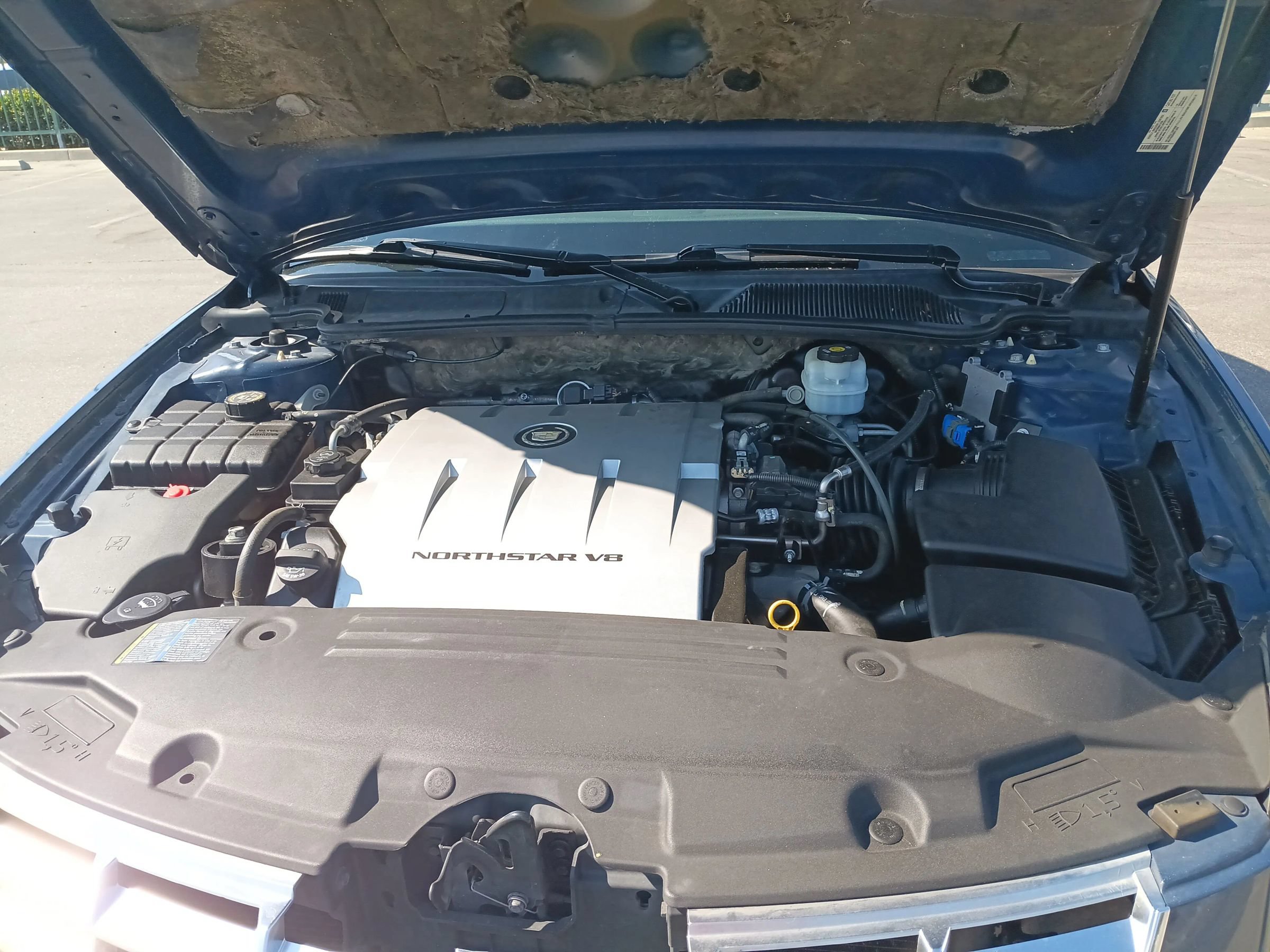 Used 2008 Cadillac DTS FWD image 25