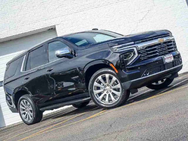 New 2027 Chevrolet Tahoe Premier w/ Sun And Tow Package AWD/4WD image 3