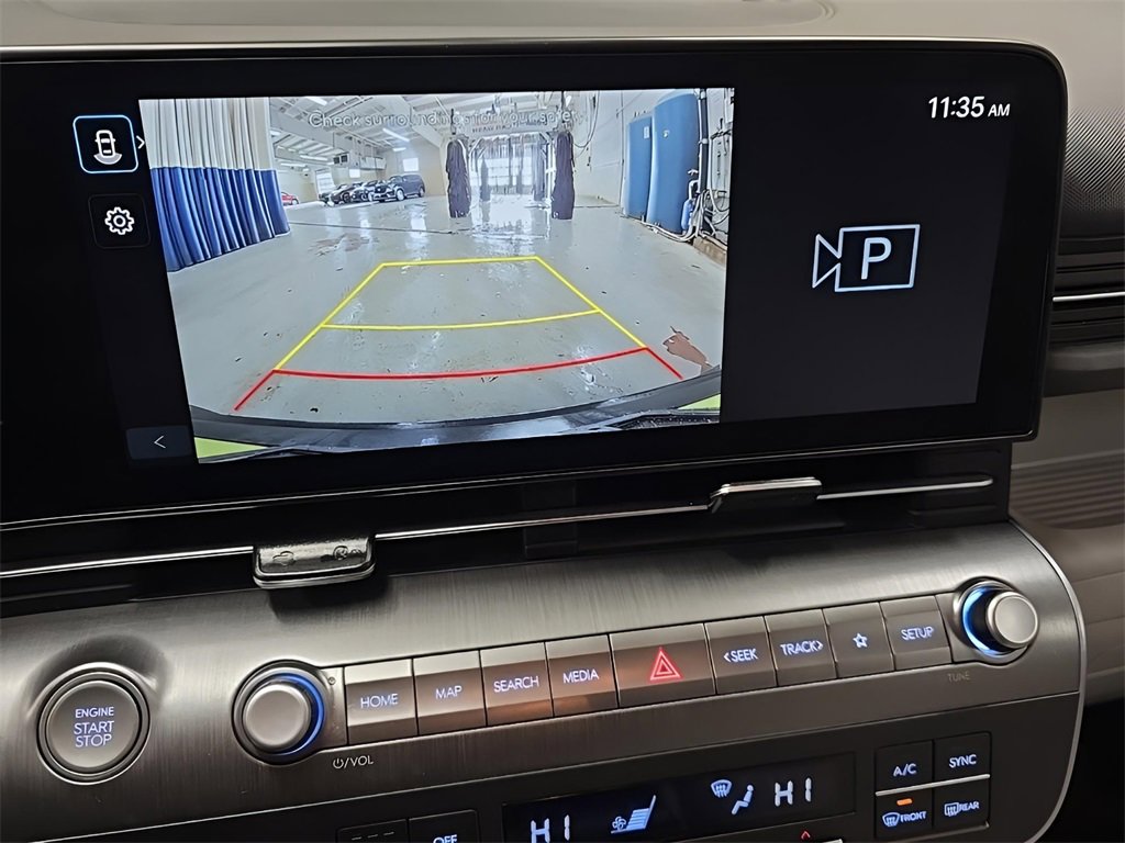 Certified 2025 Hyundai Kona SEL image 25