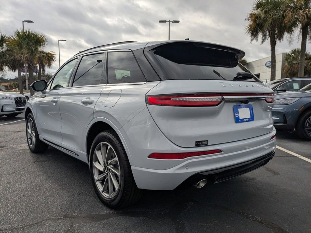 New 2026 Lincoln Corsair Grand Touring image 6