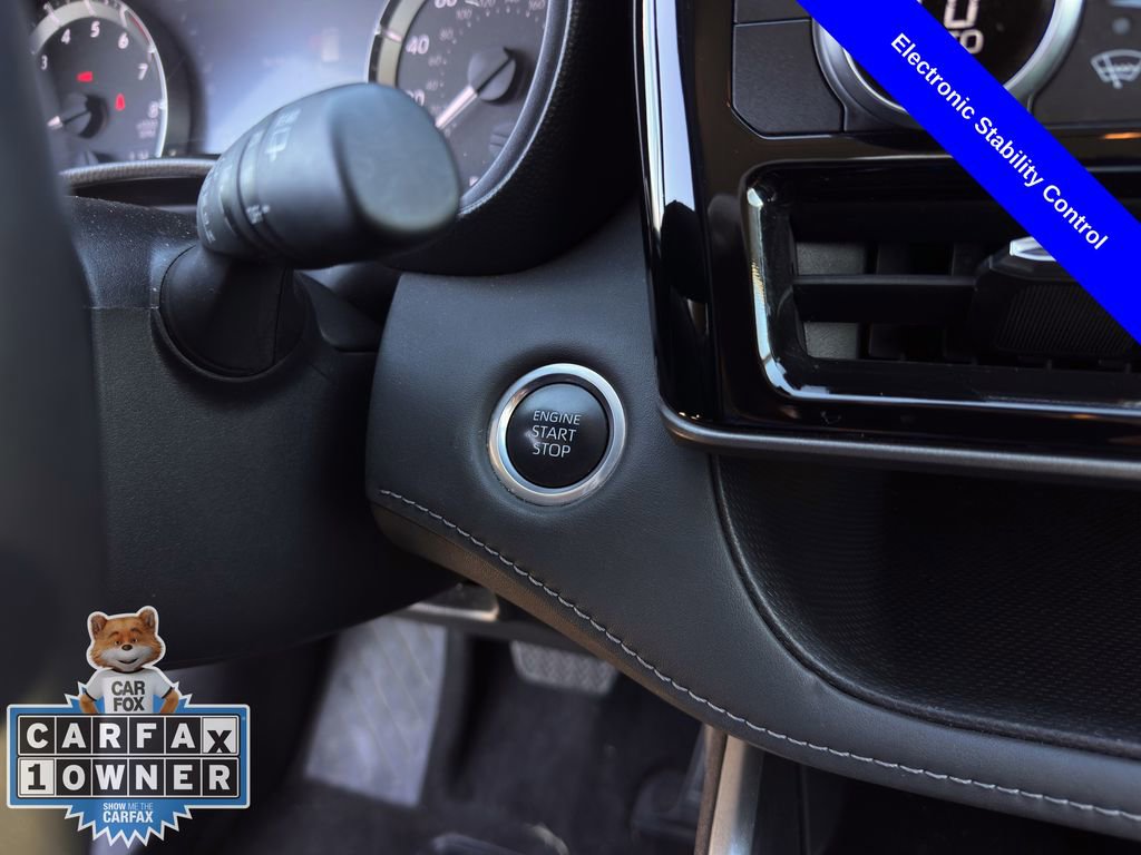 Used 2024 Toyota Highlander LE image 13