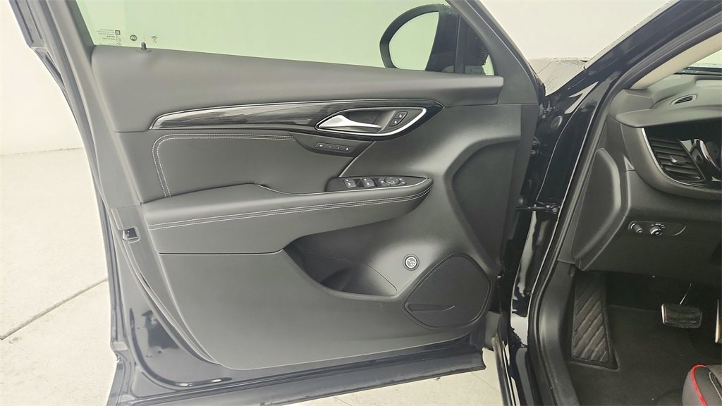 Used 2023 Buick Envision Essence w/ Sport Touring Package image 26