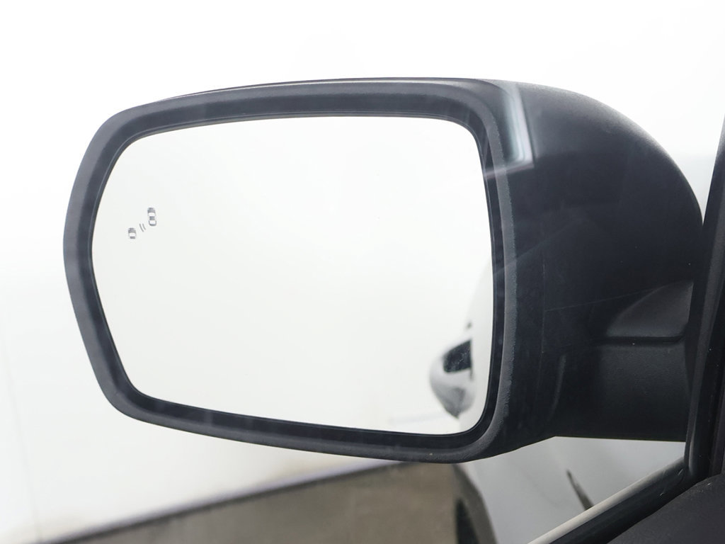 Used 2024 Ford Edge SE AWD/4WD image 32