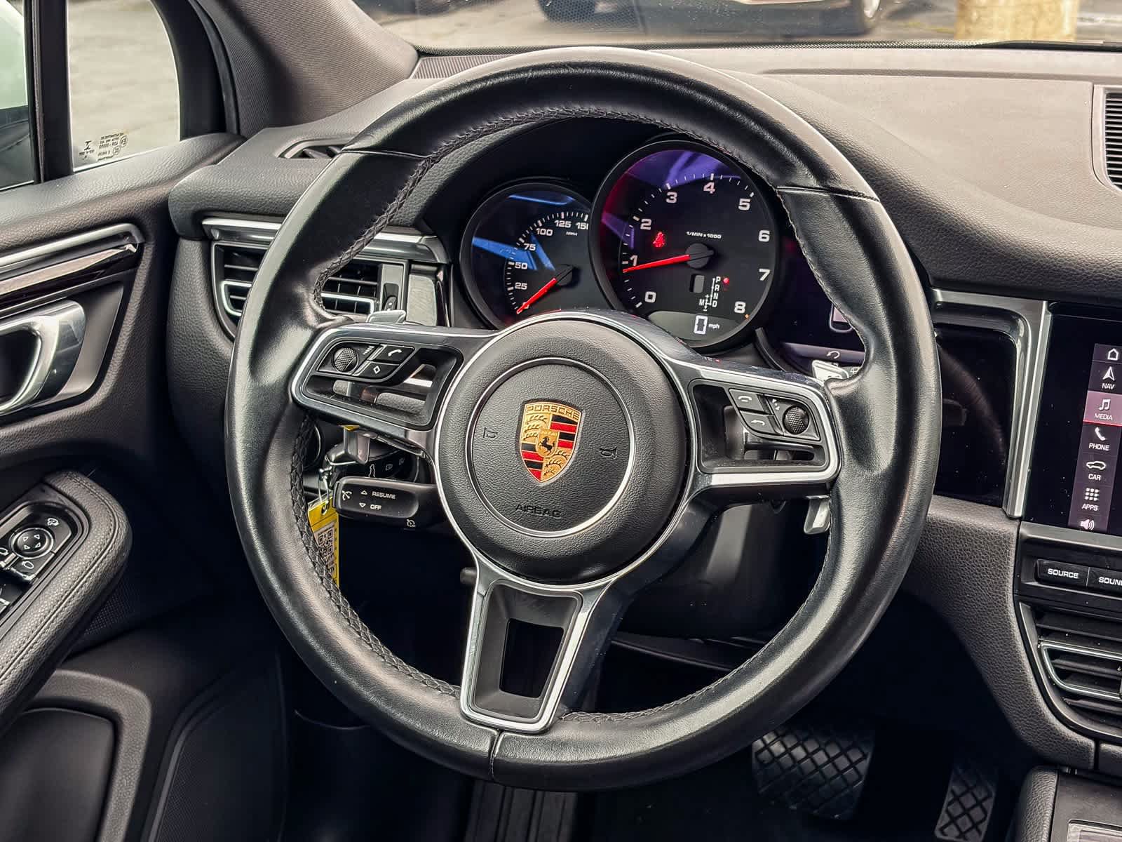 Used 2019 Porsche Macan AWD/4WD image 14