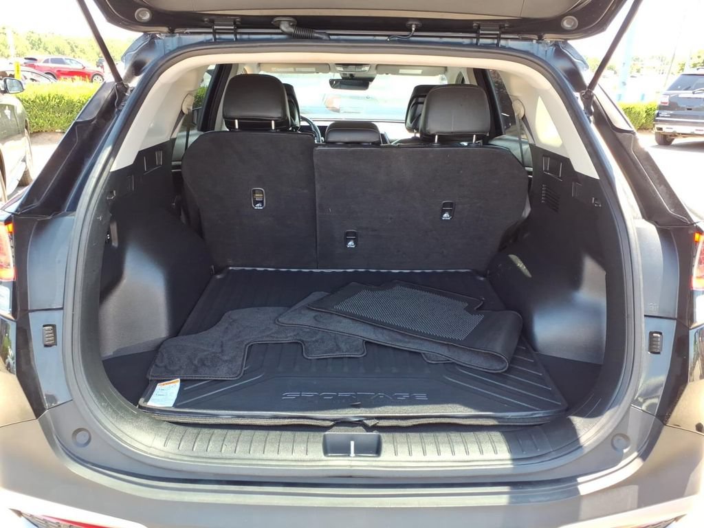 Used 2023 Kia Sportage EX FWD image 25