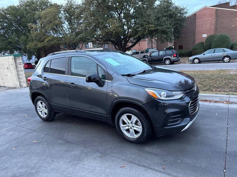 Used 2019 Chevrolet Trax LT image 2