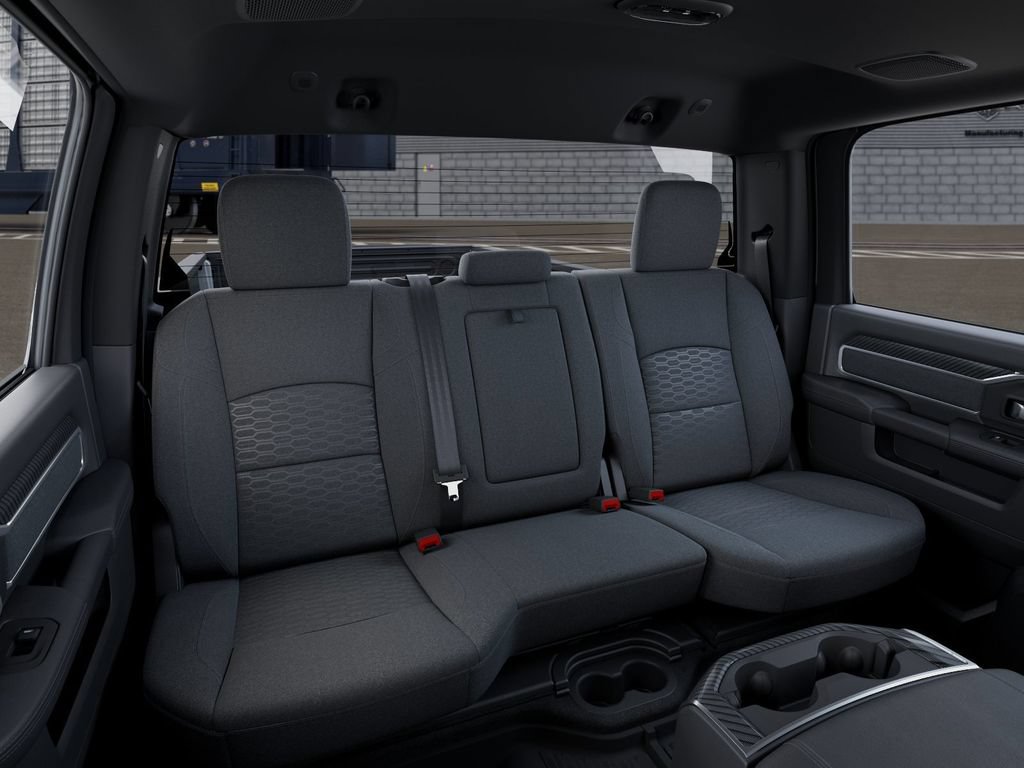 New 2026 RAM 3500 Big Horn AWD/4WD image 15