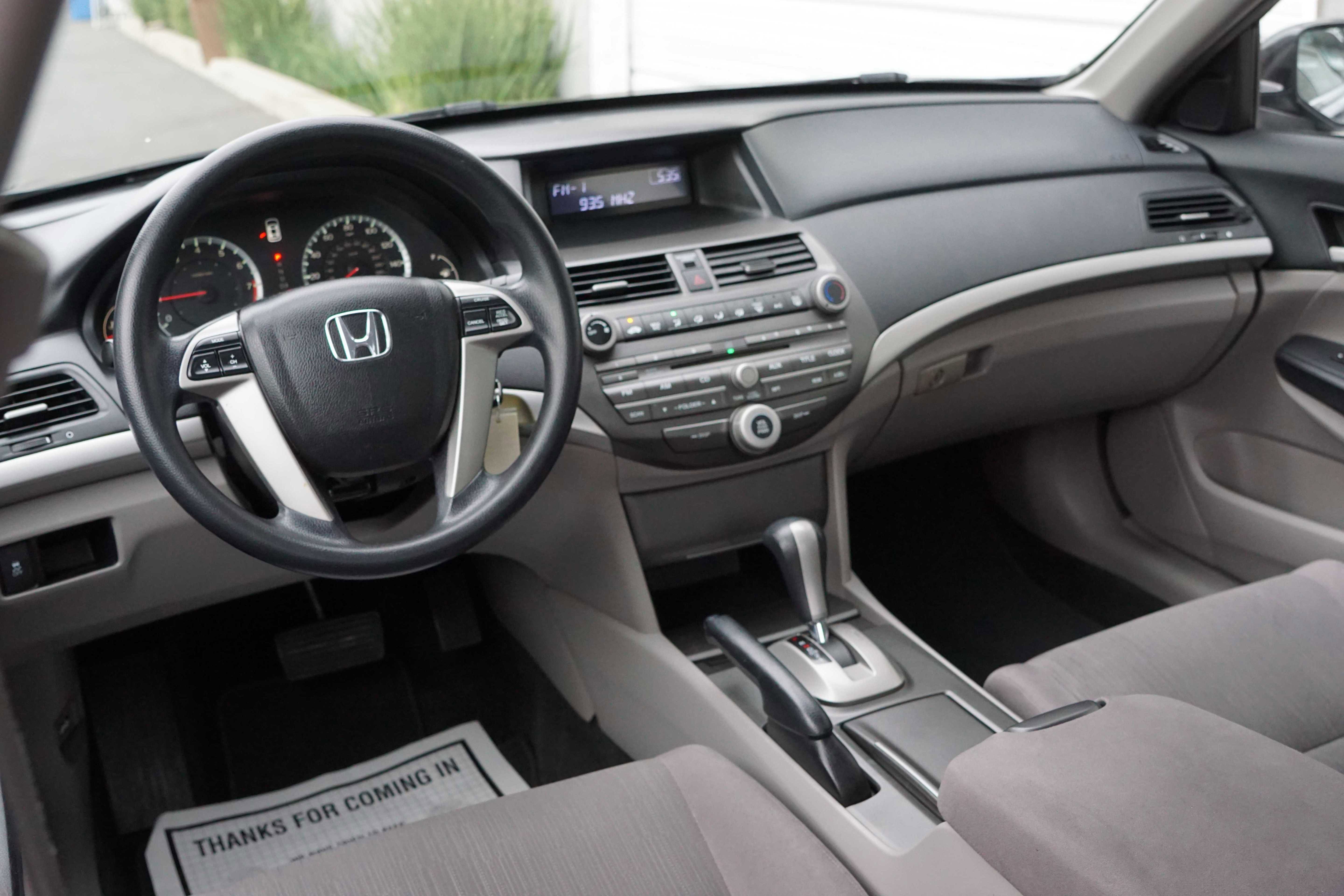 Used 2011 Honda Accord LX image 29