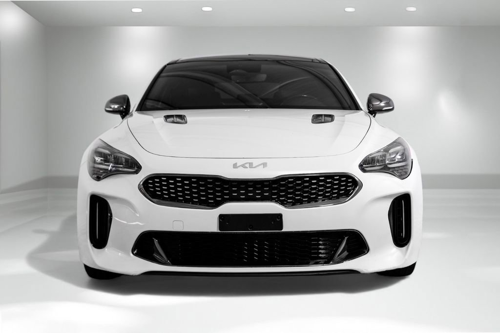 Used 2022 Kia Stinger GT-Line w/ Sun & Sound Package image 7