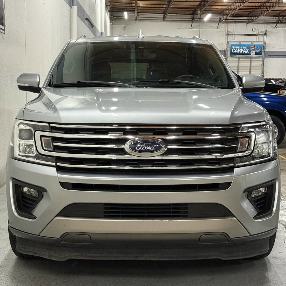 Used 2020 Ford Expedition XLT w/ Equipment Group 201A image 3