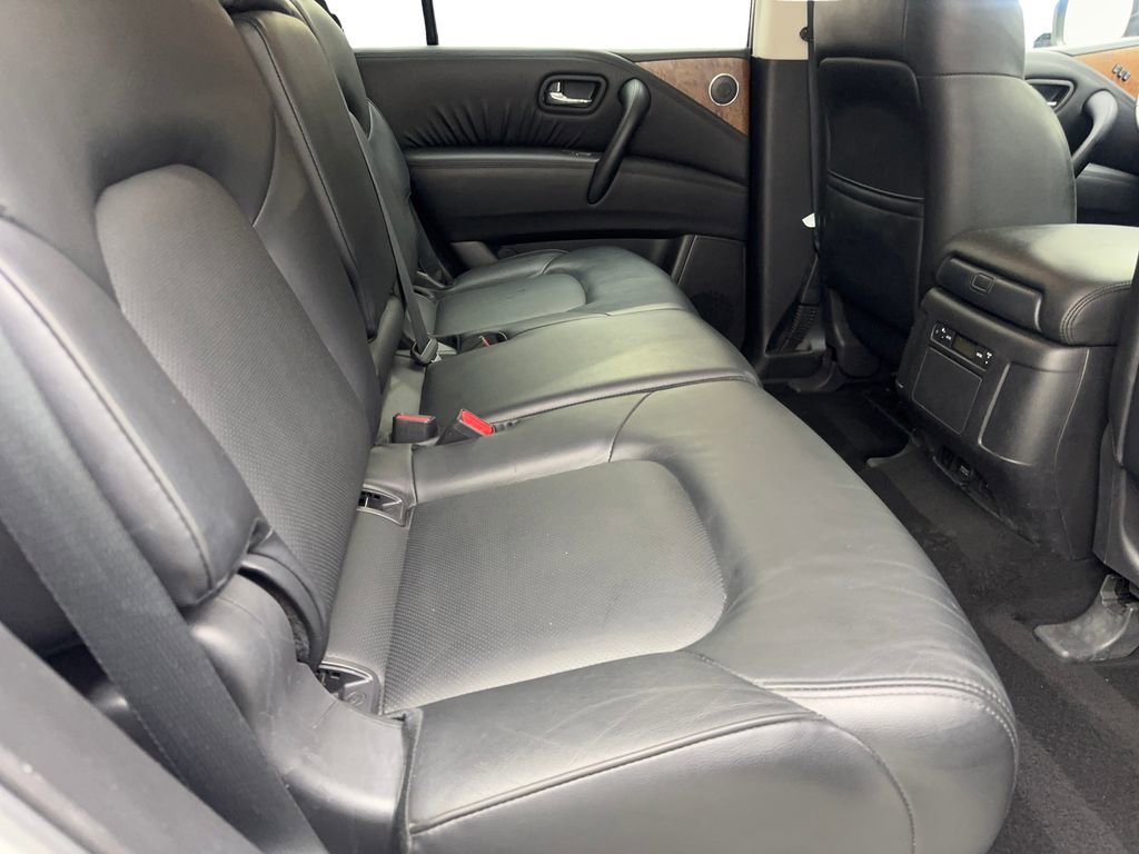 Used 2024 Nissan Armada SL image 43