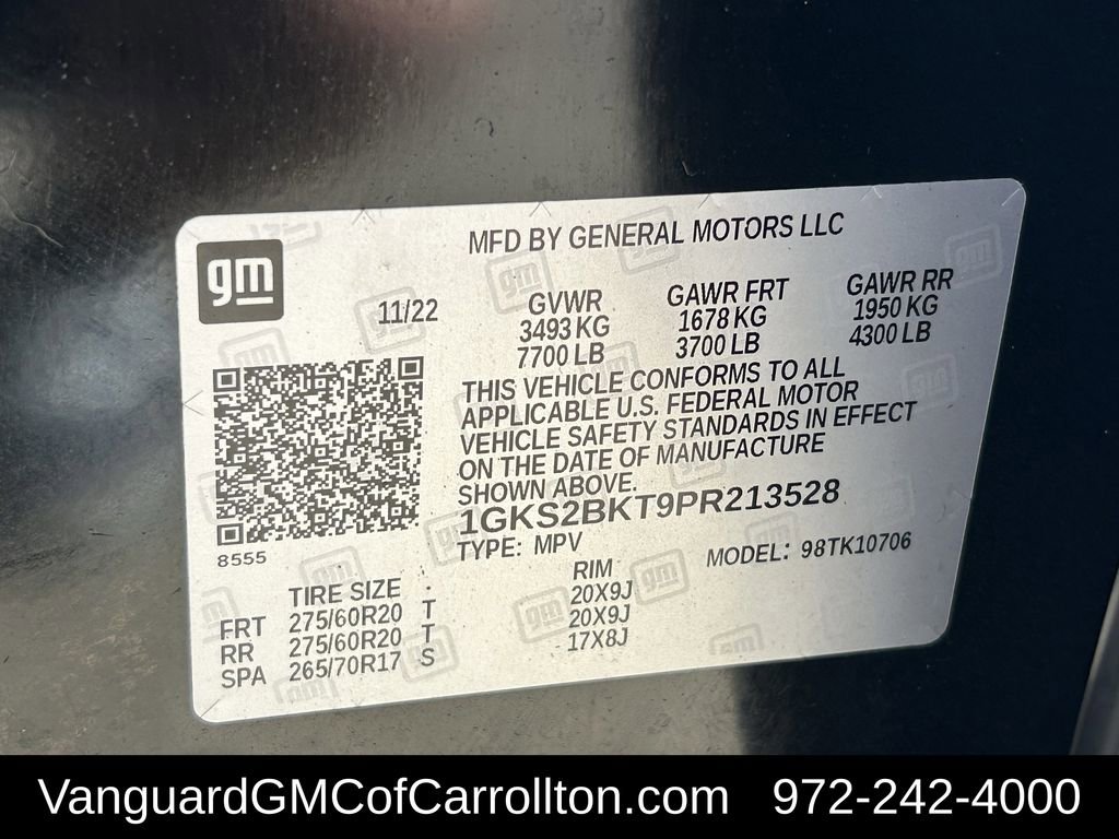 Used 2023 GMC Yukon SLT w/ SLT Luxury Package image 38