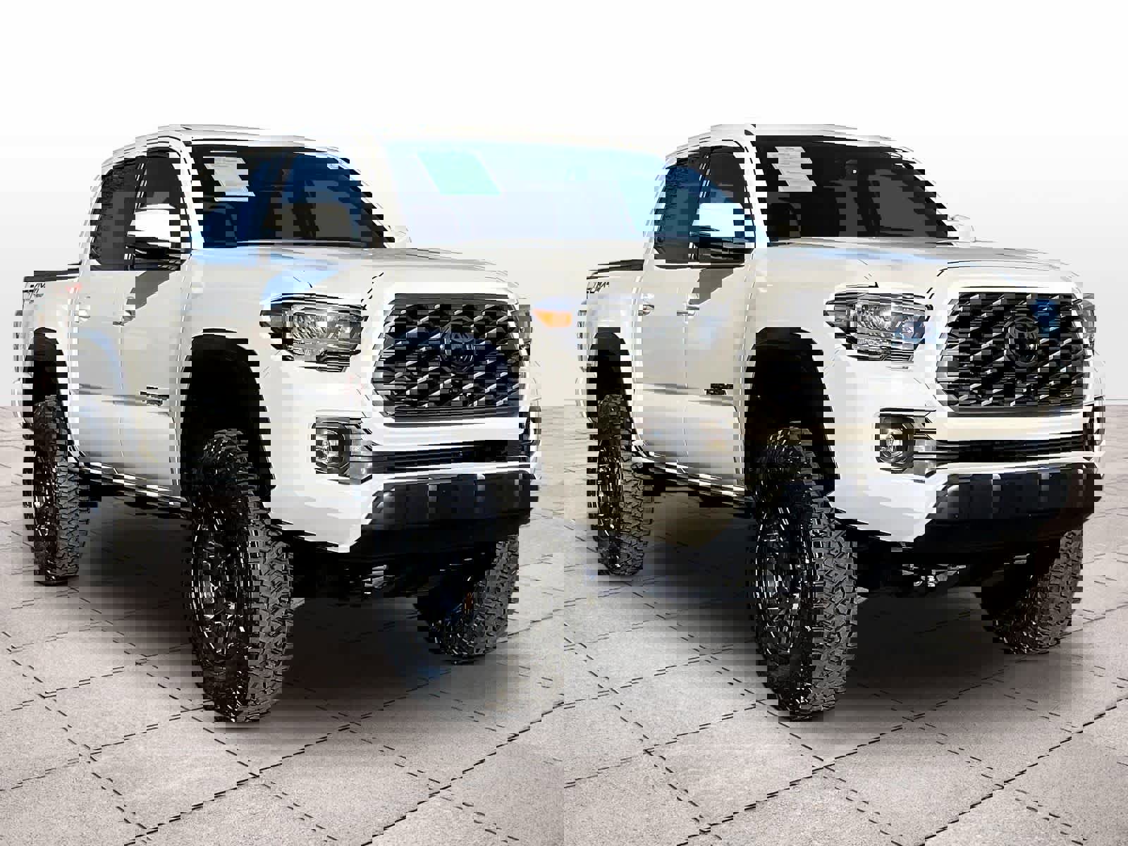 Used 2022 Toyota Tacoma TRD Off-Road w/ TRD Premium Off Road Package image 2