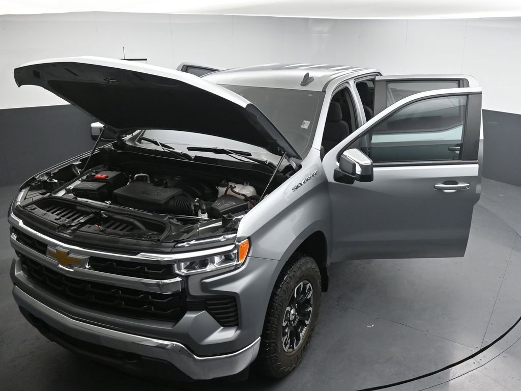 Used 2025 Chevrolet Silverado 1500 LT w/ Protection Package AWD/4WD image 40