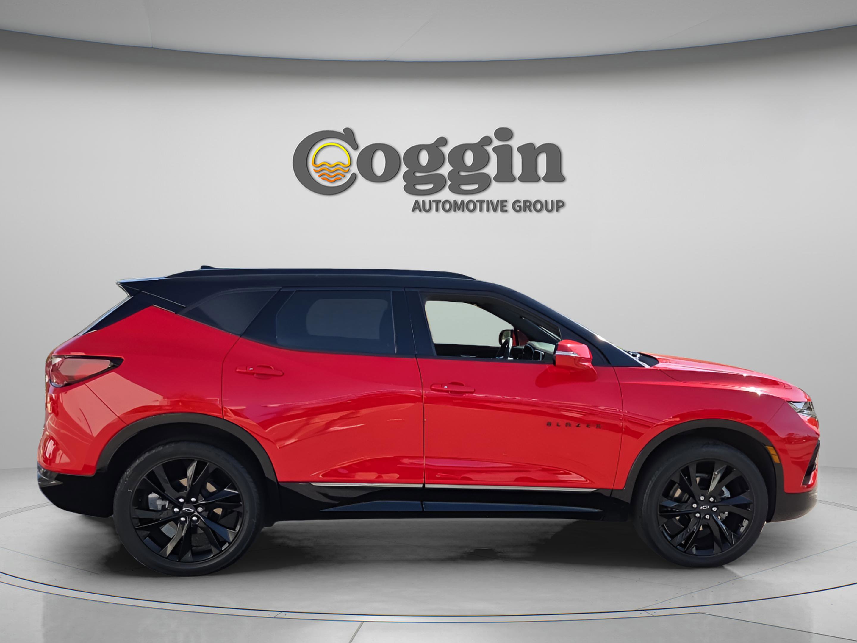 Used 2022 Chevrolet Blazer RS w/ Enhanced Convenience Package FWD image 6