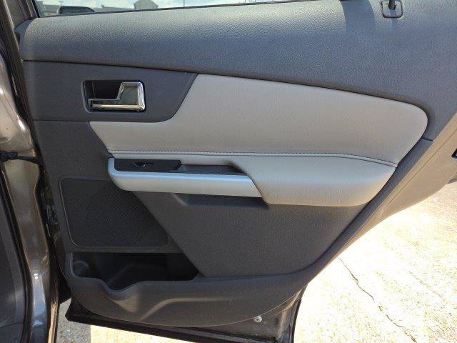Used 2014 Ford Edge SEL w/ Equipment Group 205A FWD image 22