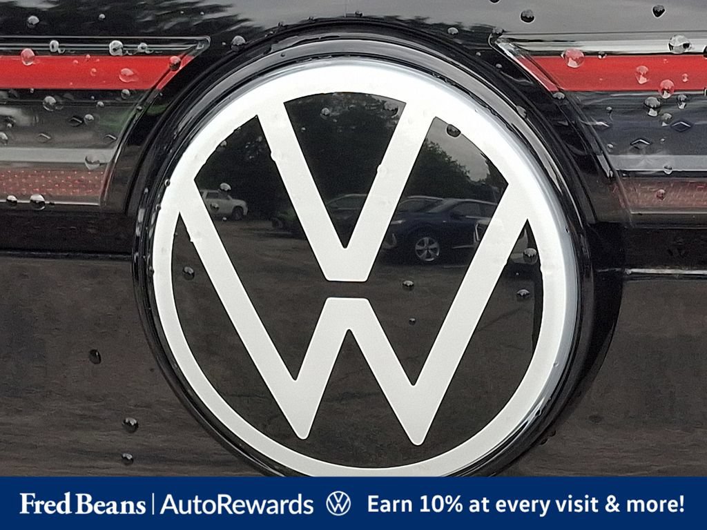 Certified 2025 Volkswagen ID.4 Pro S Plus AWD/4WD image 37