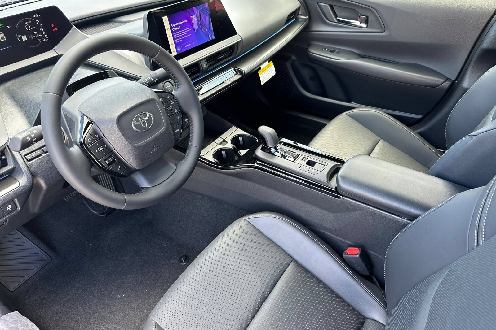 New 2027 Toyota Prius Plug-In Hybrid FWD image 12