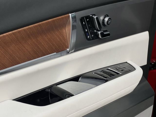 New 2026 Cadillac Vistiq Premium Luxury AWD/4WD image 21