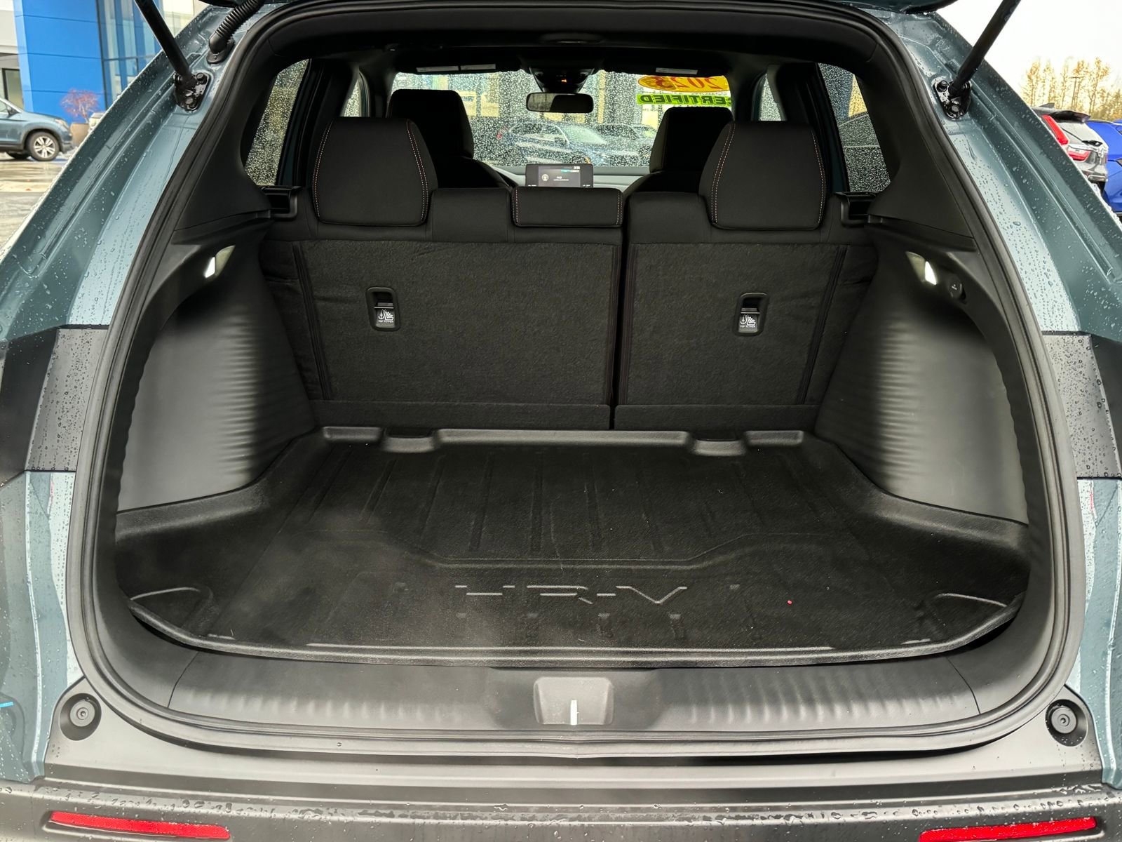 Certified 2025 Honda HR-V Sport image 25