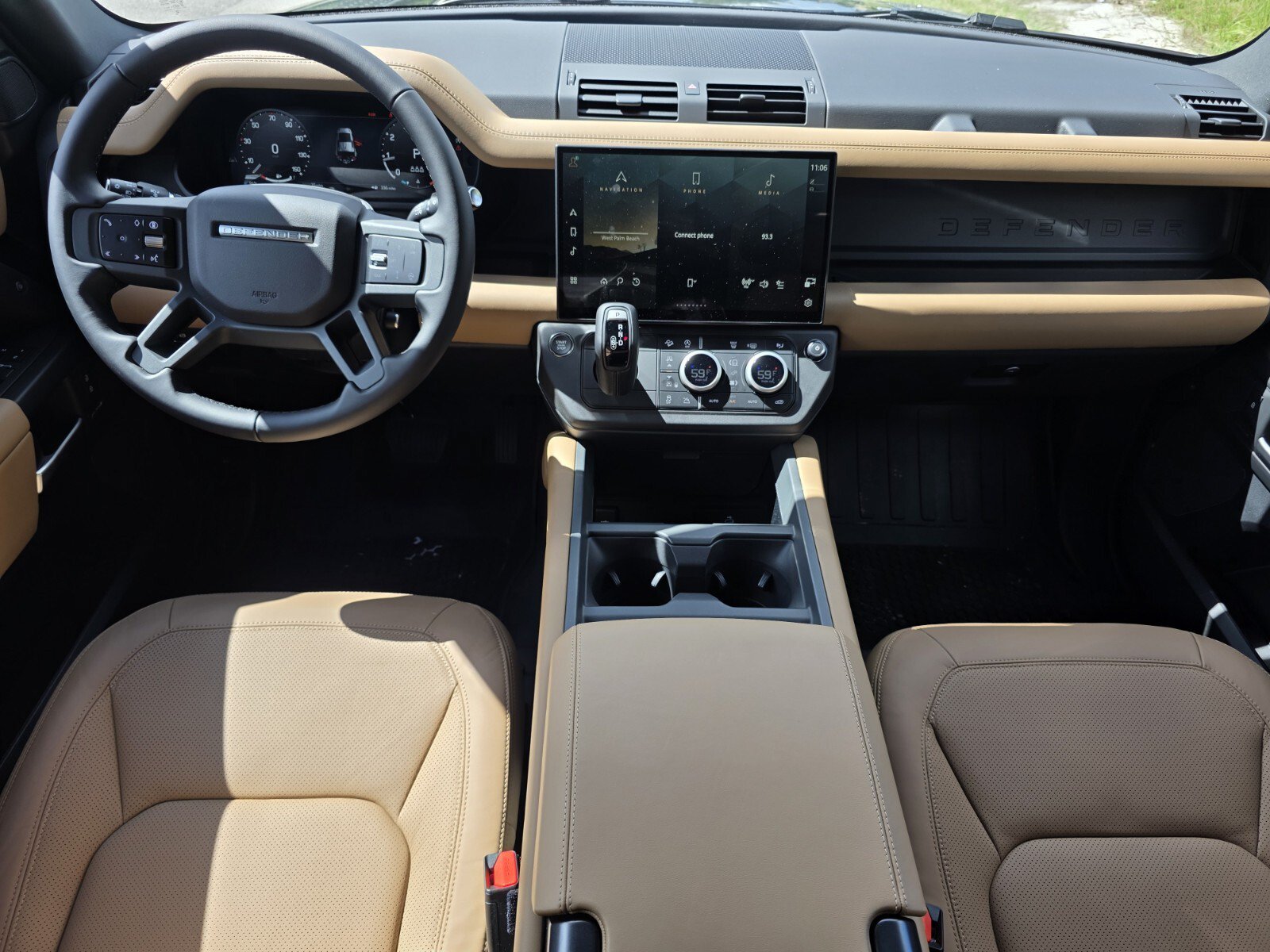 New 2026 Land Rover Defender 110 S AWD/4WD image 4