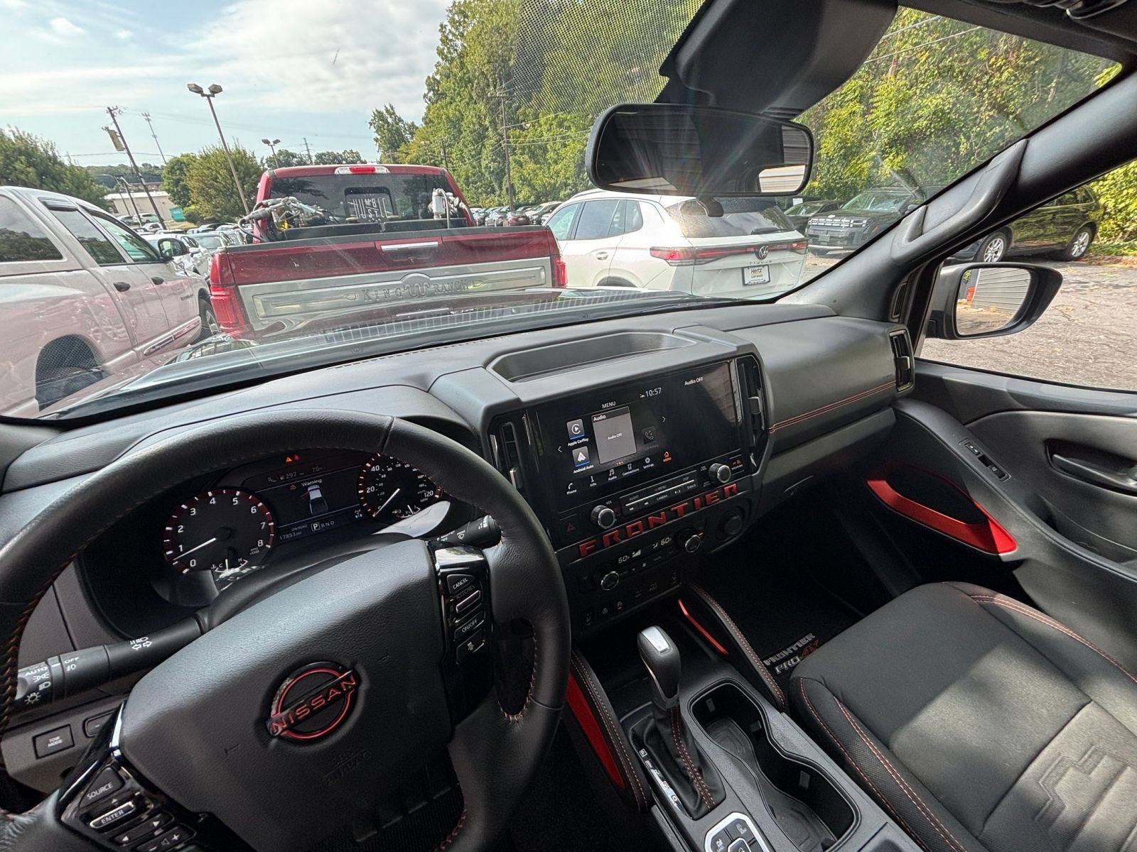 Used 2026 Nissan Frontier PRO-4X AWD/4WD image 28