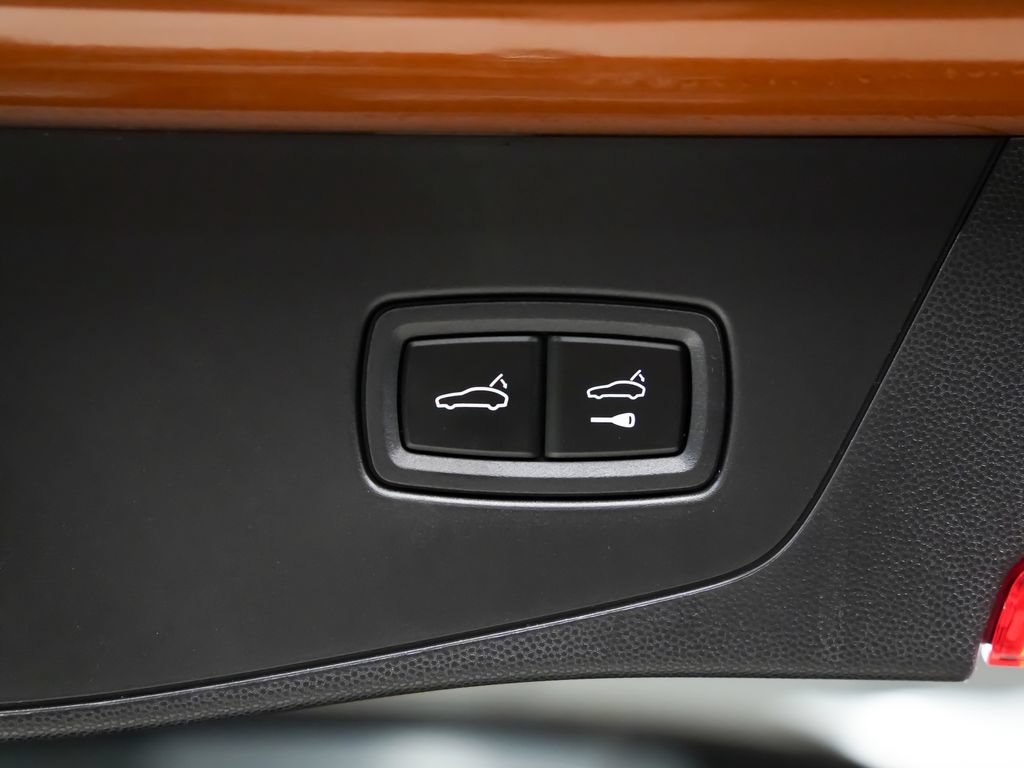 New 2026 Porsche Cayenne Turbo Electric AWD/4WD image 15