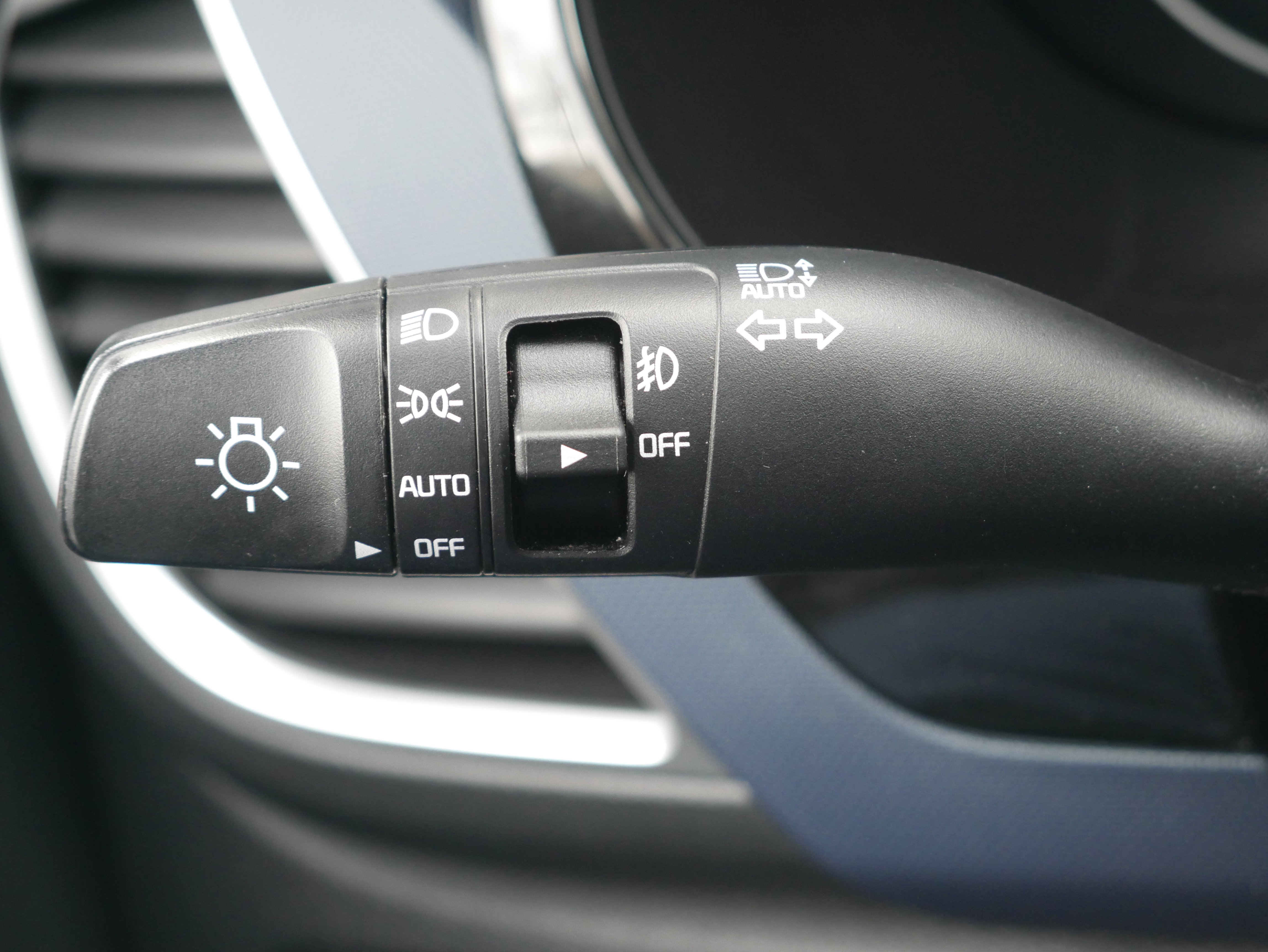 Certified 2023 Kia Seltos Nightfall Edition image 26