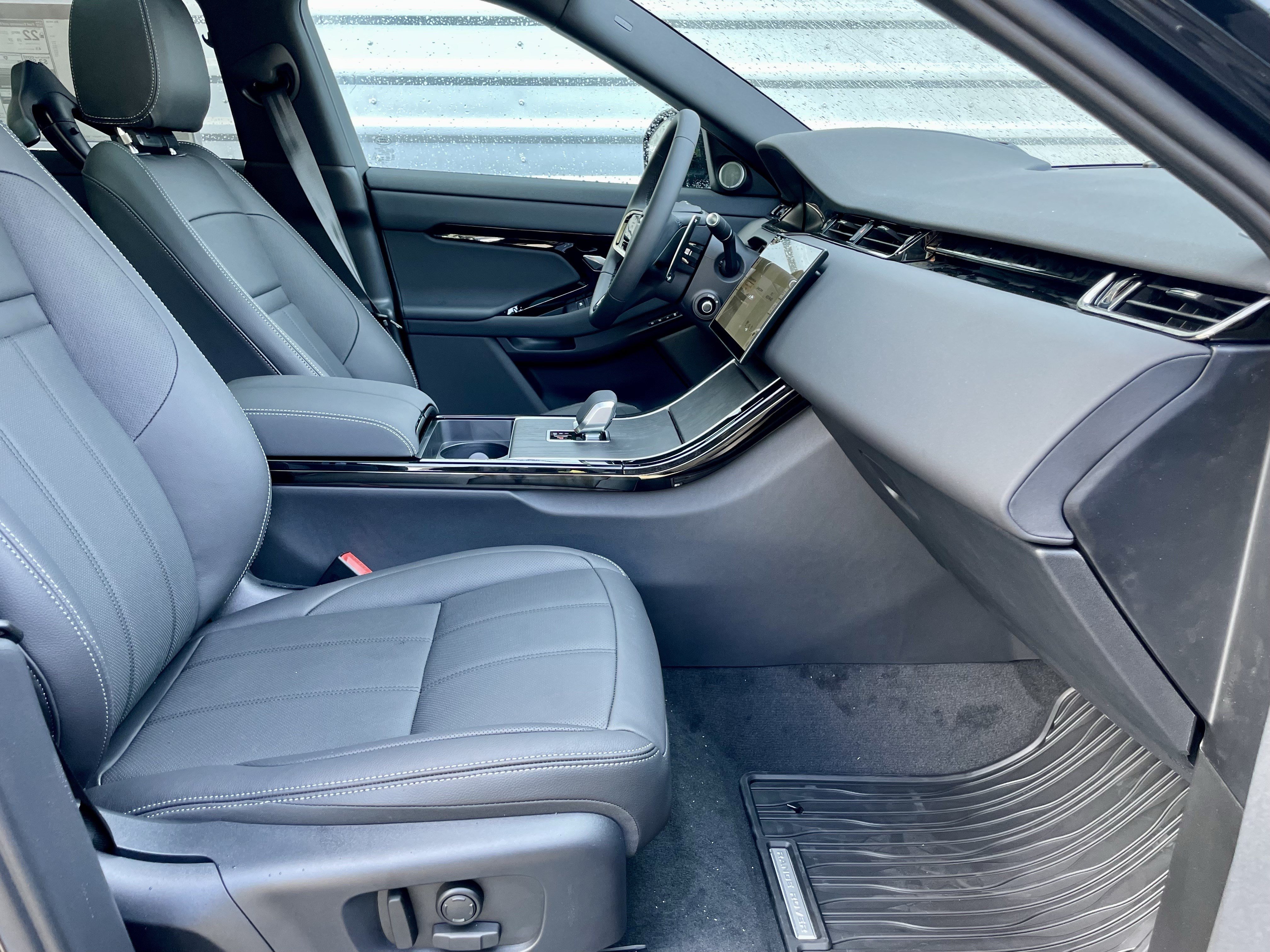New 2026 Land Rover Range Rover Evoque Hoxton AWD/4WD image 14