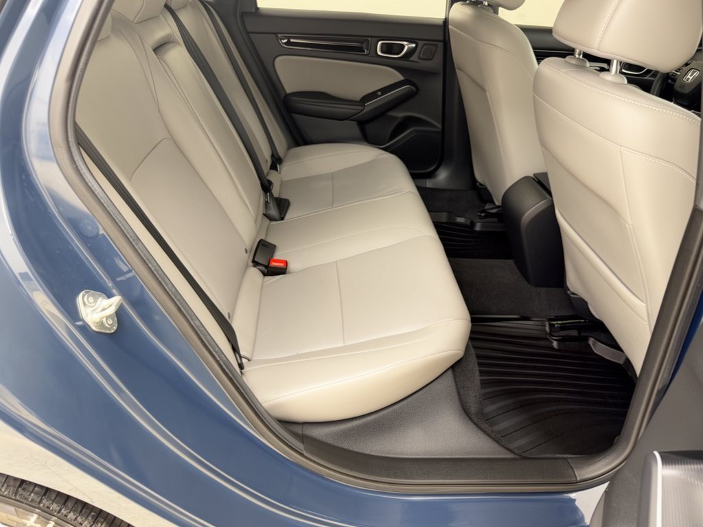 Used 2025 Honda Civic FWD Hybrid Sedan image 29