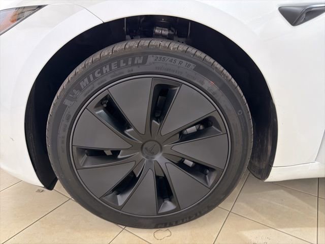 Used 2025 Tesla Model 3 Long Range RWD image 35