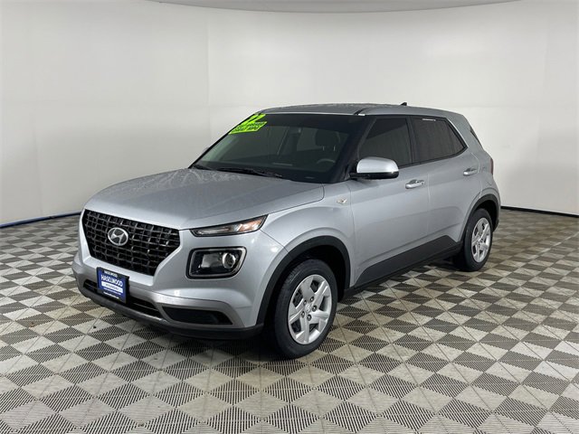 Used 2022 Hyundai Venue SE image 1