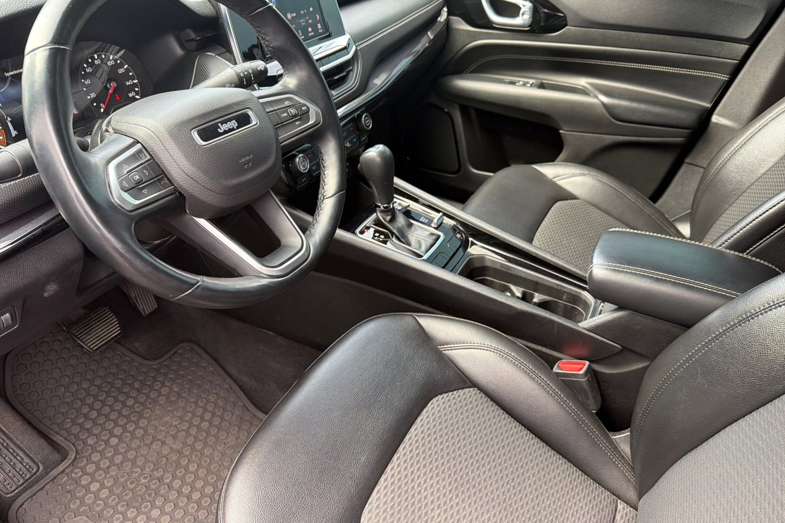 Used 2022 Jeep Compass Altitude w/ Convenience Group image 10