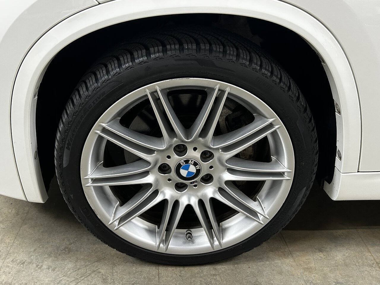 Used 2015 BMW X1 xDrive35i AWD/4WD image 9
