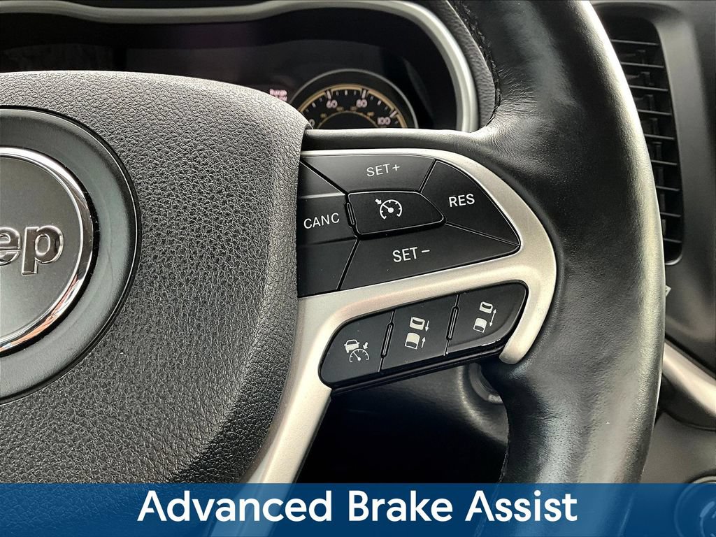 Used 2014 Jeep Cherokee Trailhawk w/ Technology Group AWD/4WD image 16