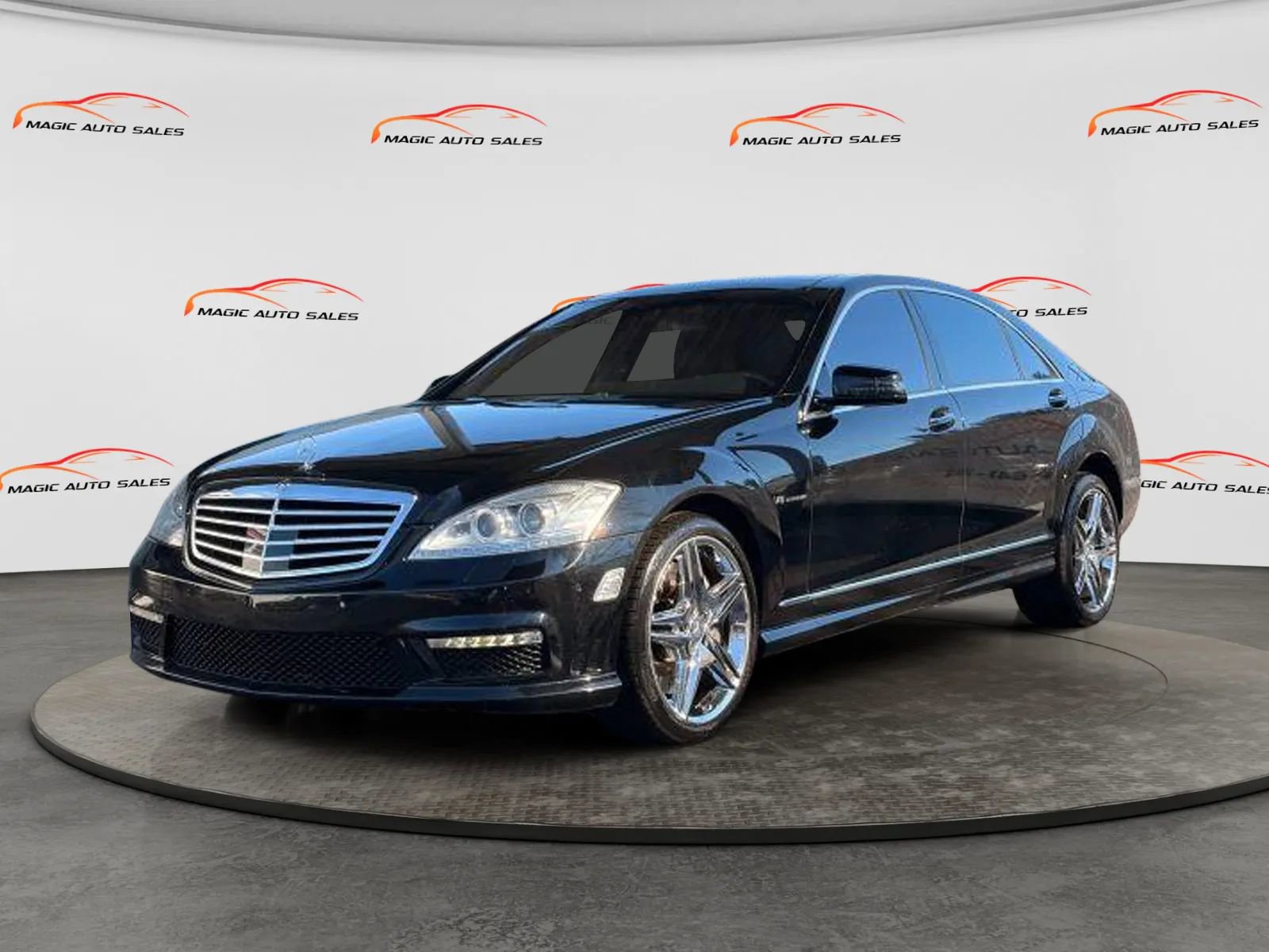 Used 2011 Mercedes-Benz S 63 AMG image 3