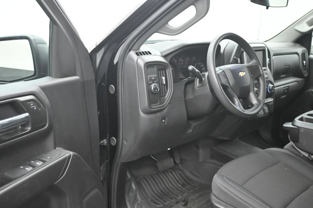 Used 2024 Chevrolet Silverado 1500 W/T RWD image 10