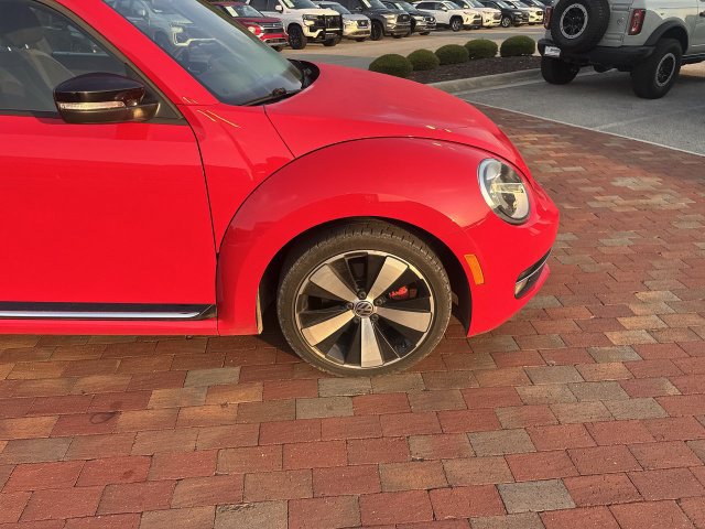 Used 2012 Volkswagen Beetle 2.0T FWD image 17
