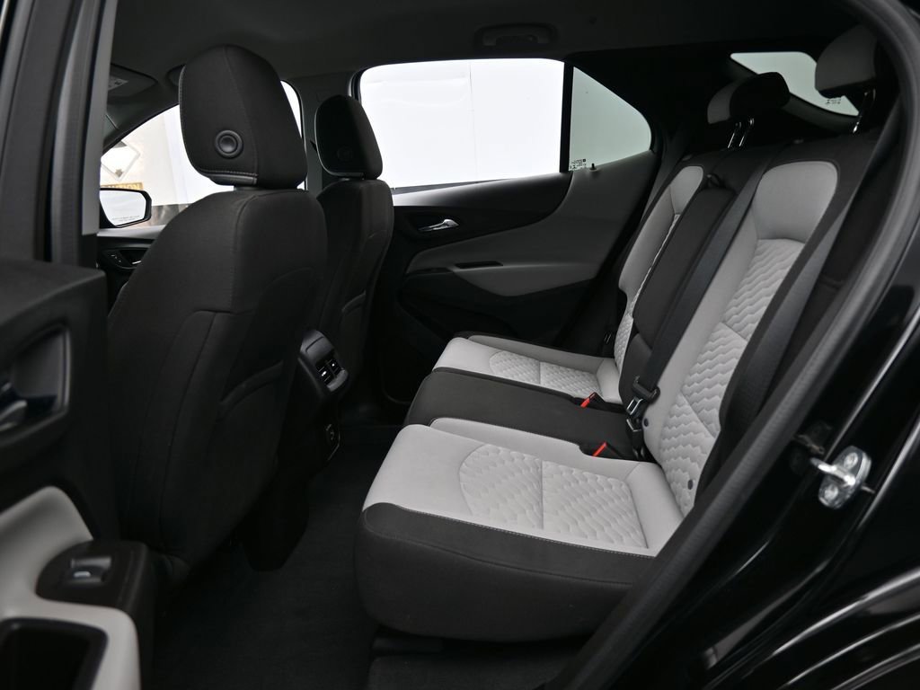 Used 2020 Chevrolet Equinox LS image 25