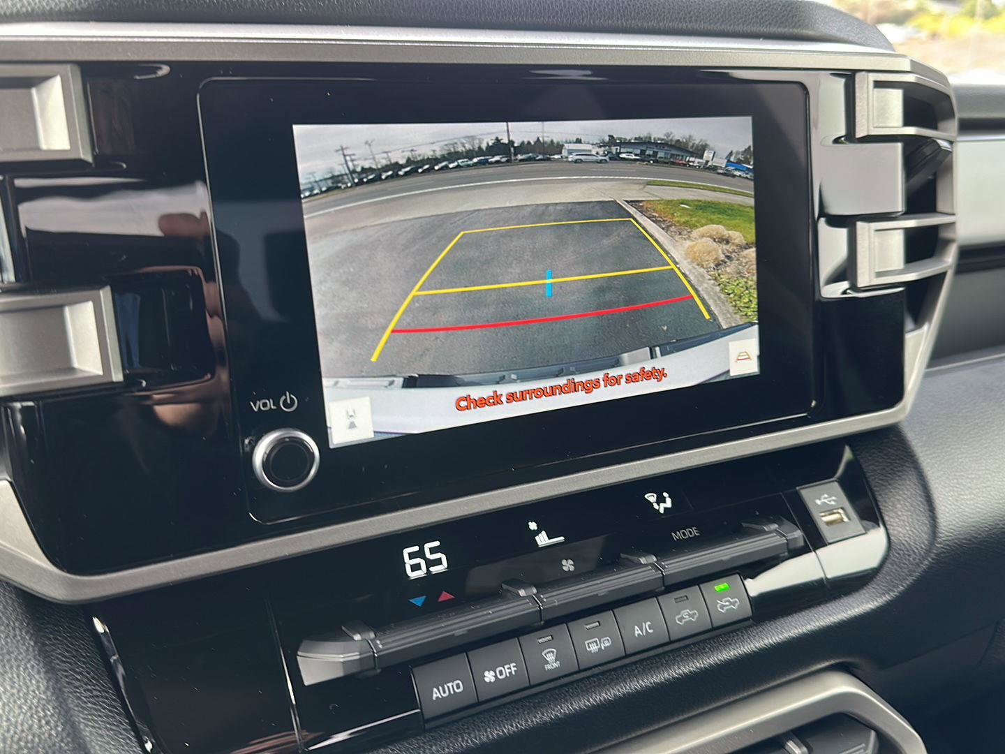 Used 2025 Toyota Tundra SR5 image 33