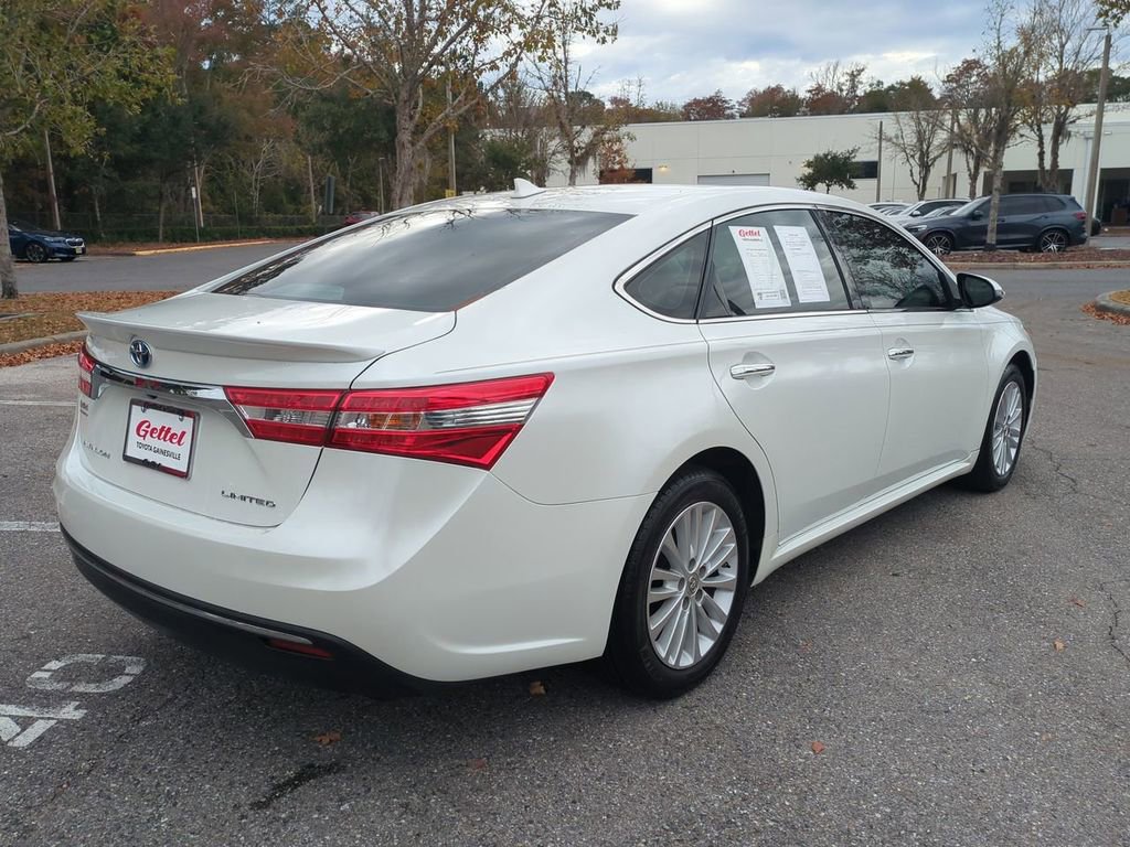 Used 2015 Toyota Avalon Limited image 5