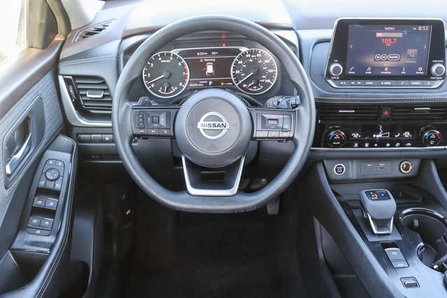 Used 2021 Nissan Rogue SV image 17