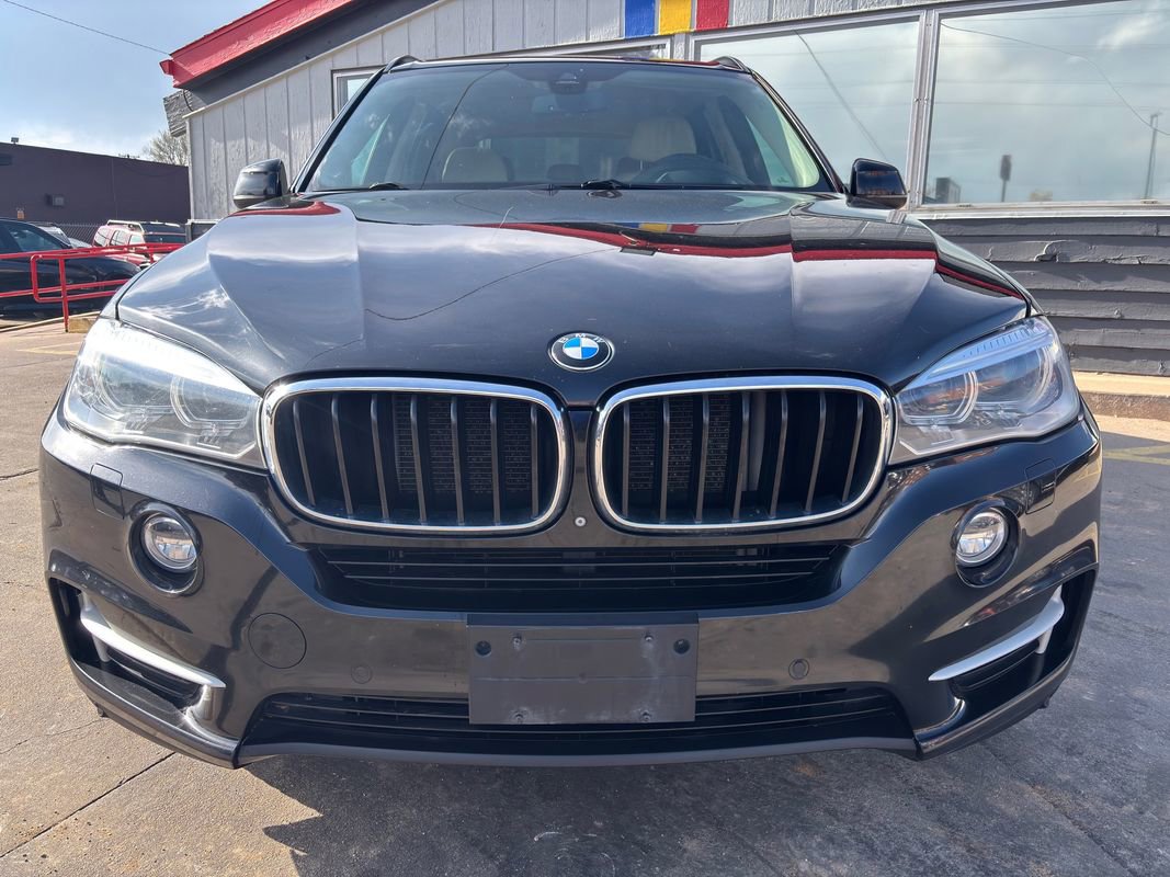 Used 2015 BMW X5 xDrive35d image 2