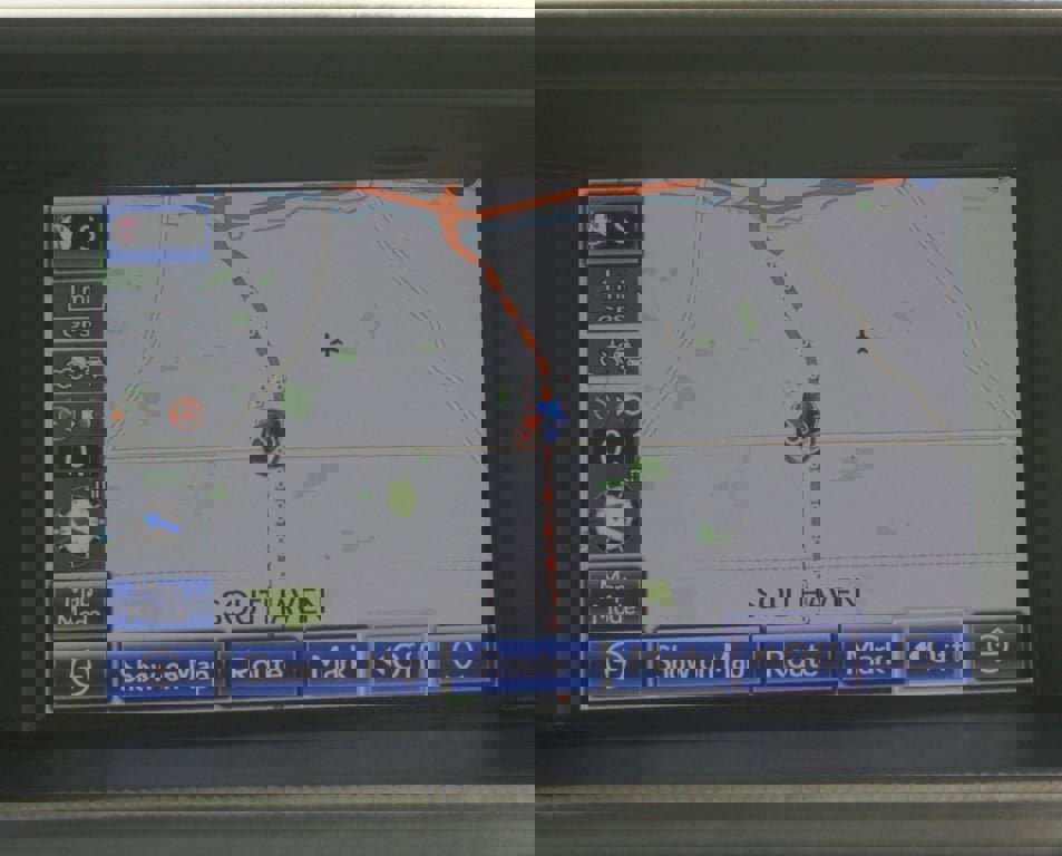 Used 2013 Lexus ES 300h image 7