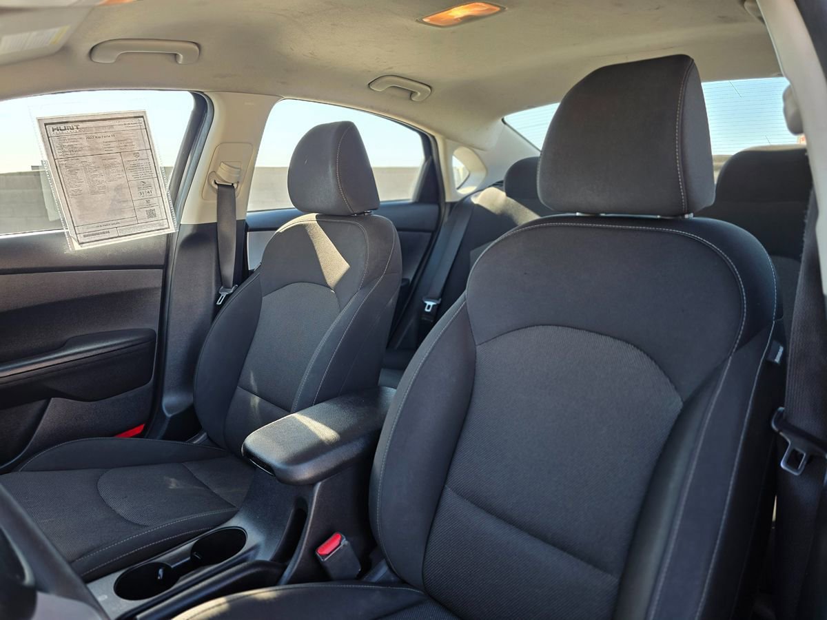 Used 2022 Kia Forte Sedan FWD image 16