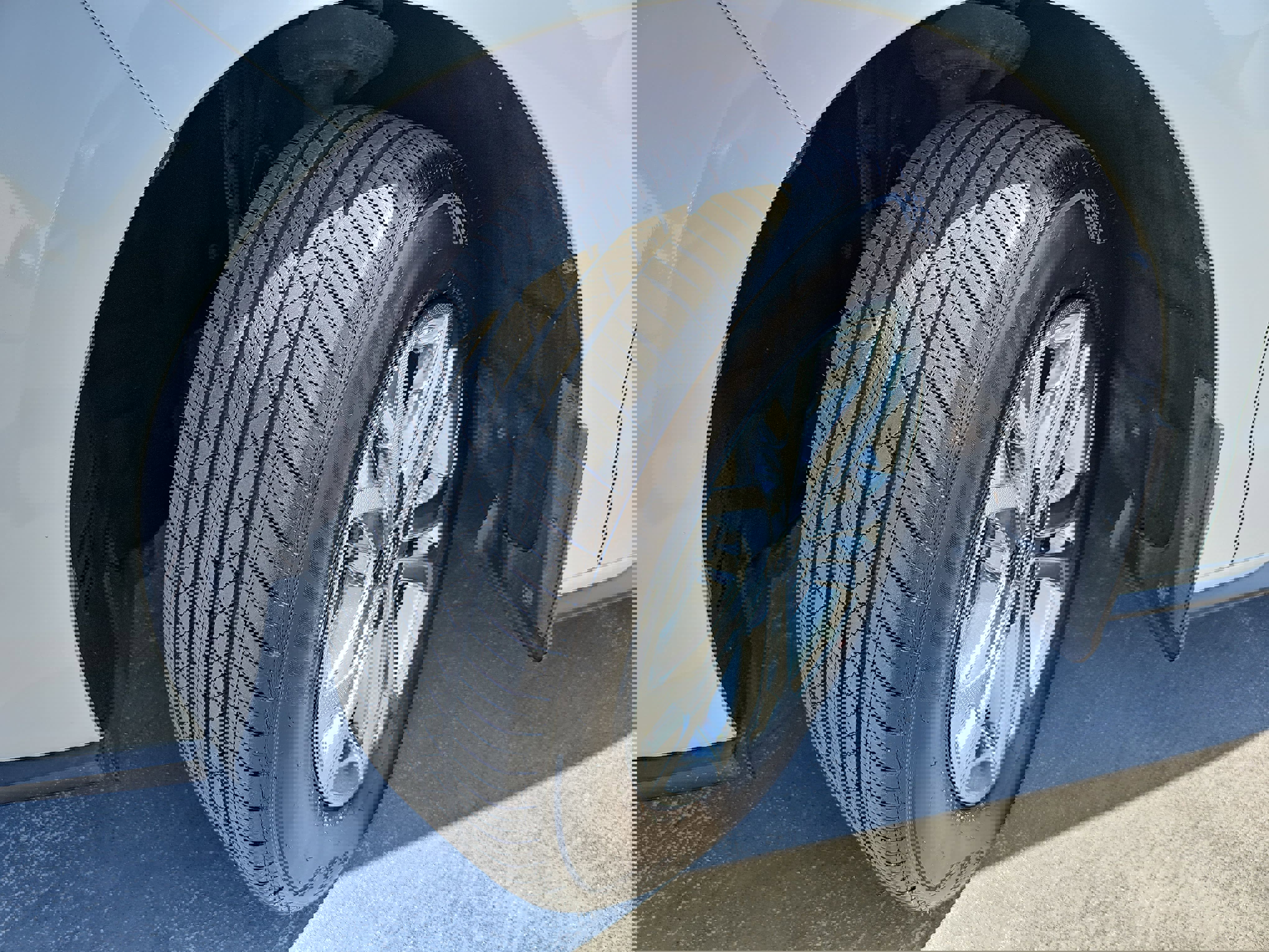 Used 2023 Toyota Sienna XSE image 34