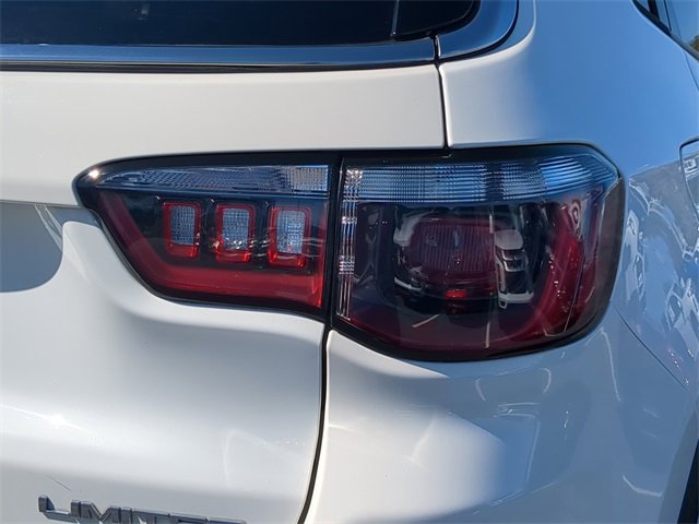 Used 2021 Jeep Compass Limited w/ Elite Interior Group image 10