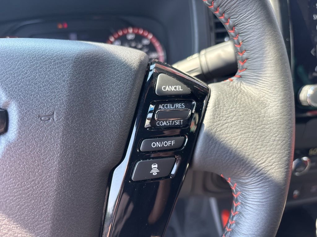 Used 2023 Nissan Frontier PRO-4X w/ Technology Package image 38