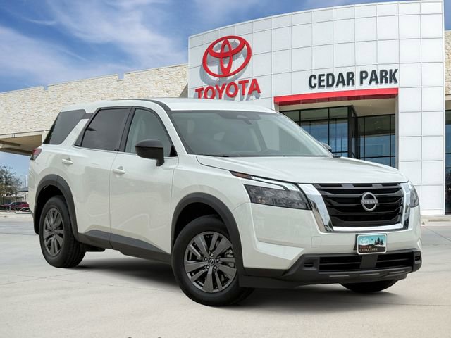 Used 2025 Nissan Pathfinder S