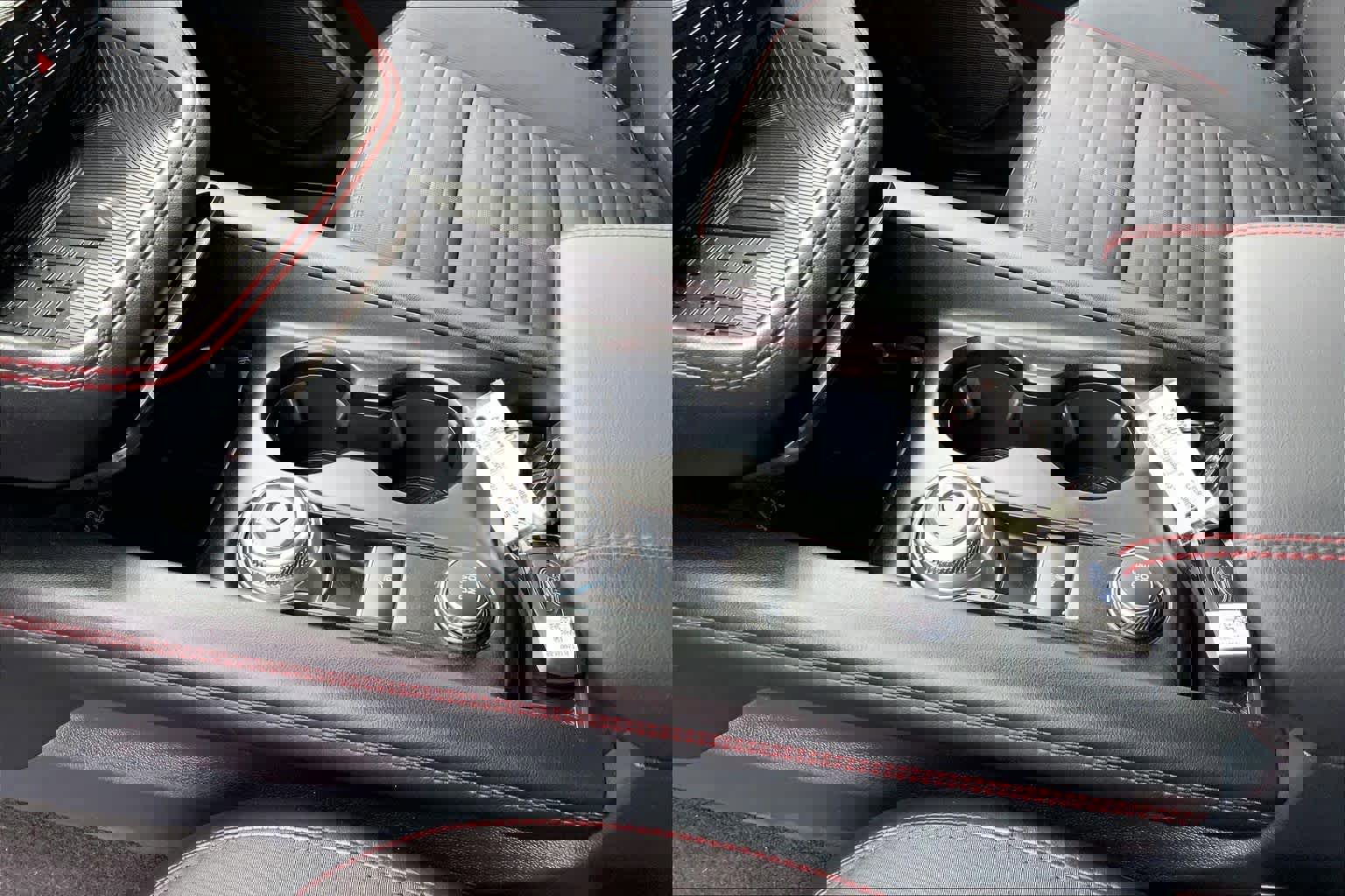 Certified 2025 Ford Explorer ST-Line w/ Premium Package image 16